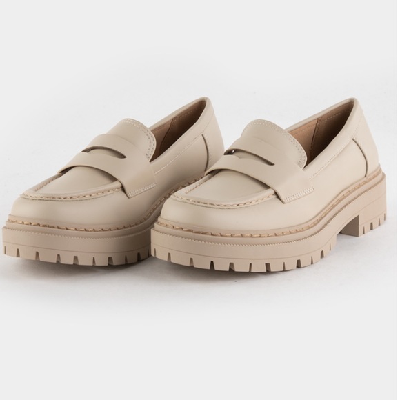 Soda Eureka Penny Loafers Size 8 New In Box - Picture 6 of 11